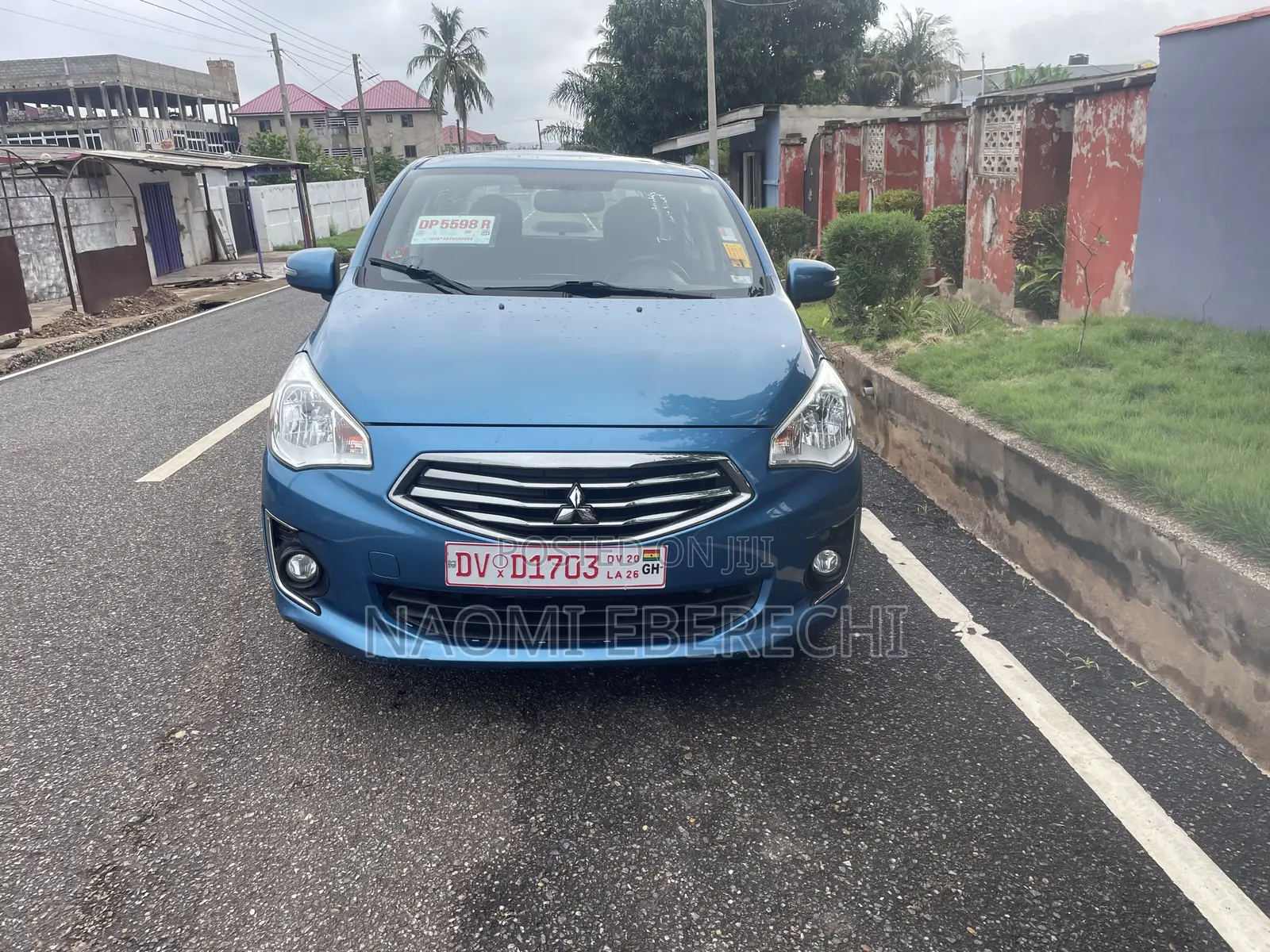 Mitsubishi Mirage SE 2017 Blue