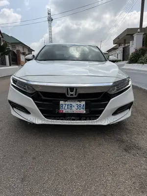 Honda Accord EX-L 2.0T 2018 White