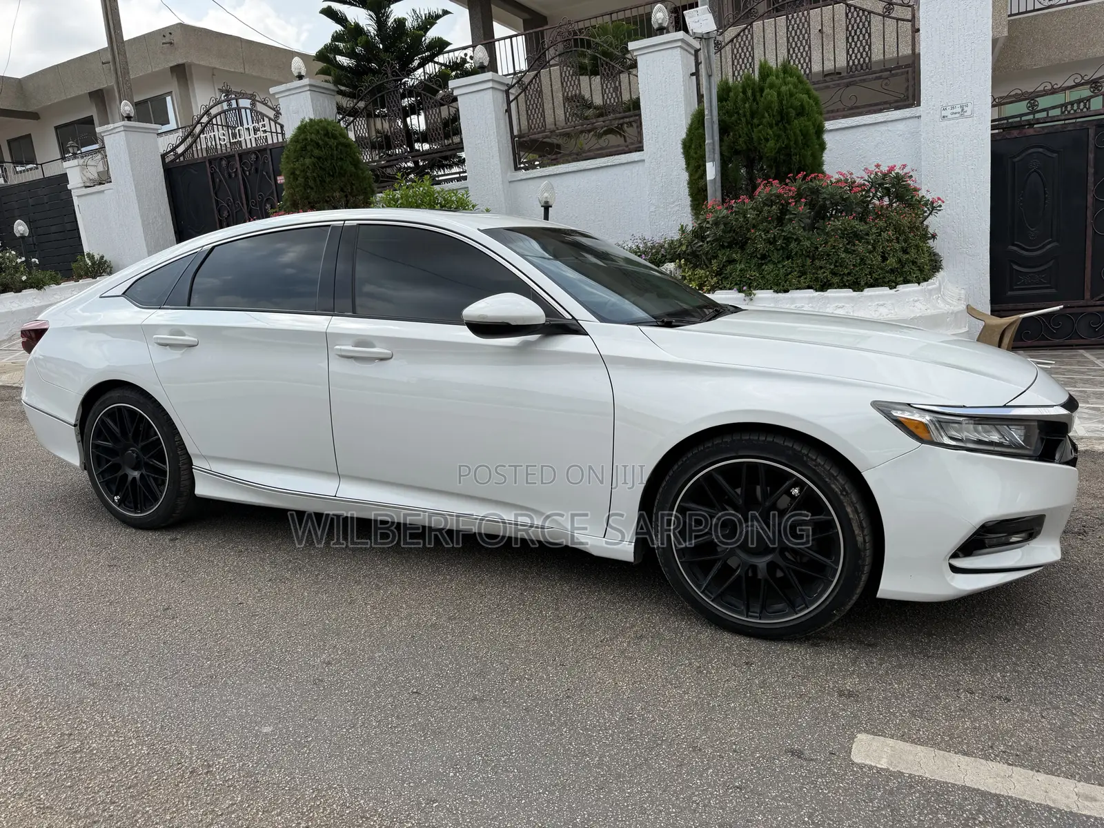 Honda Accord EX-L 2.0T 2018 White