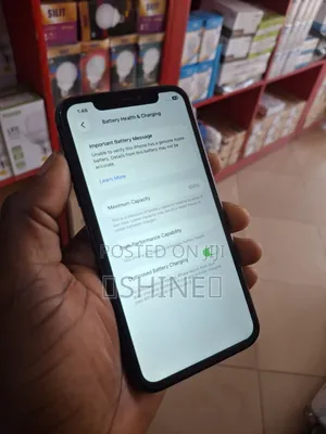 Apple iPhone 11 64 GB Black
