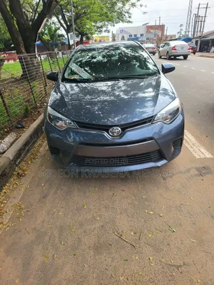 Toyota Corolla 2016 Gray