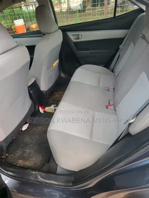 Toyota Corolla 2016 Gray