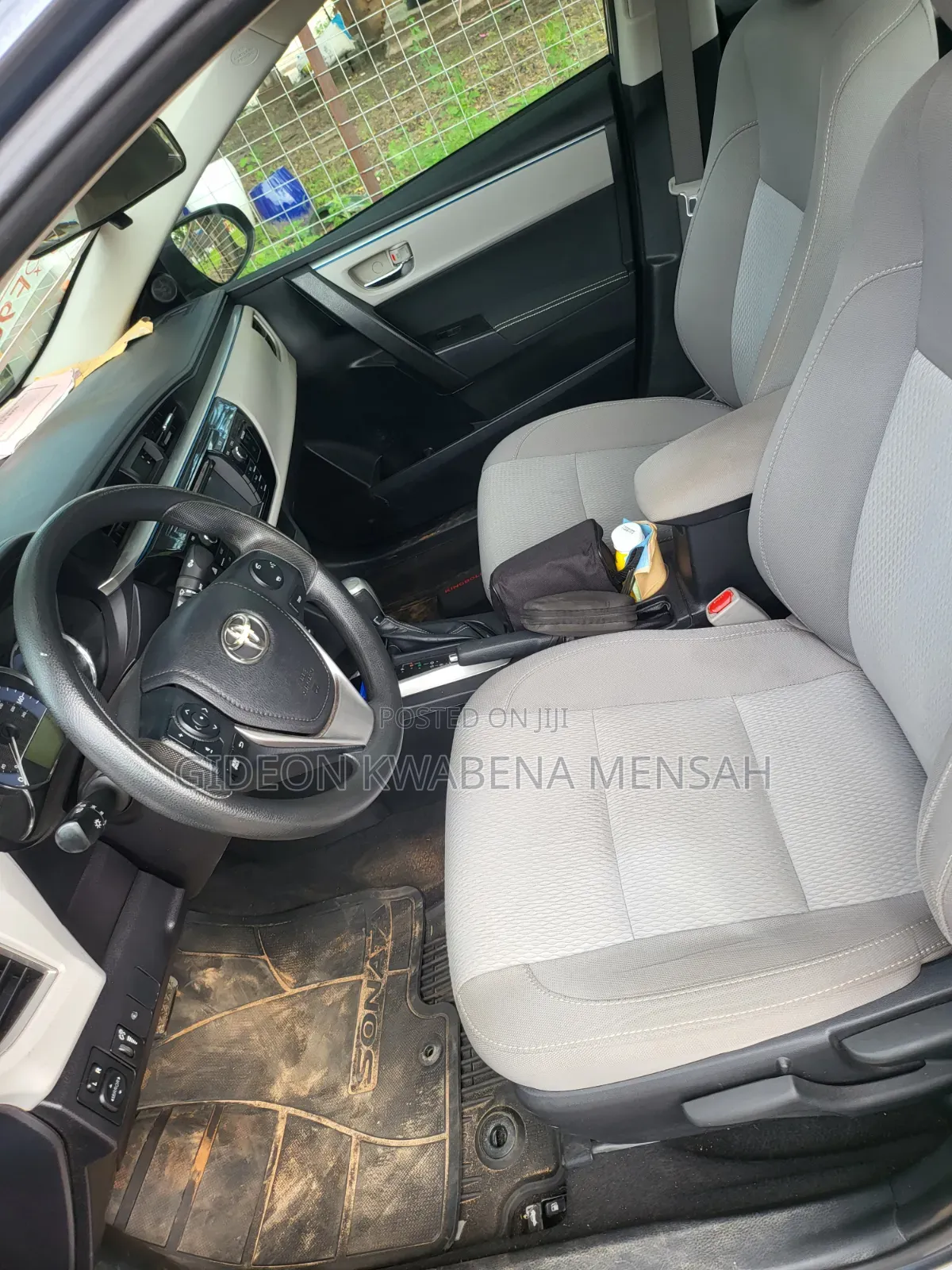 Toyota Corolla 2016 Gray