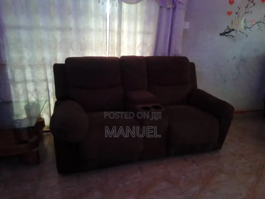 American High Quality Recliner Sofa Chairs 6 Set