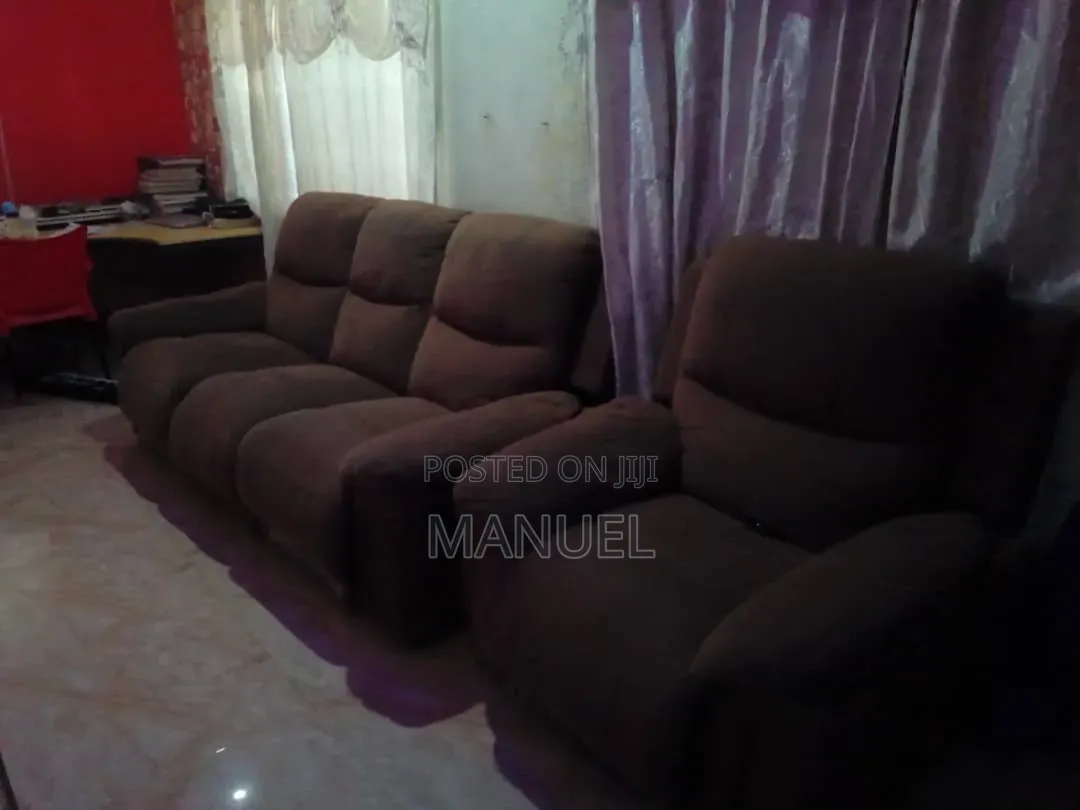 American High Quality Recliner Sofa Chairs 6 Set