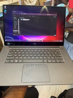Laptop Dell XPS 15 9570 16GB
