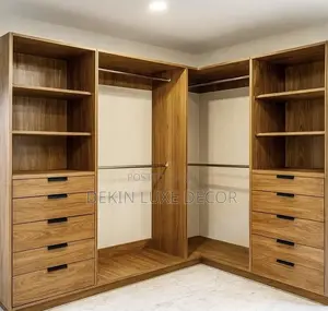Wardrobes With Storage