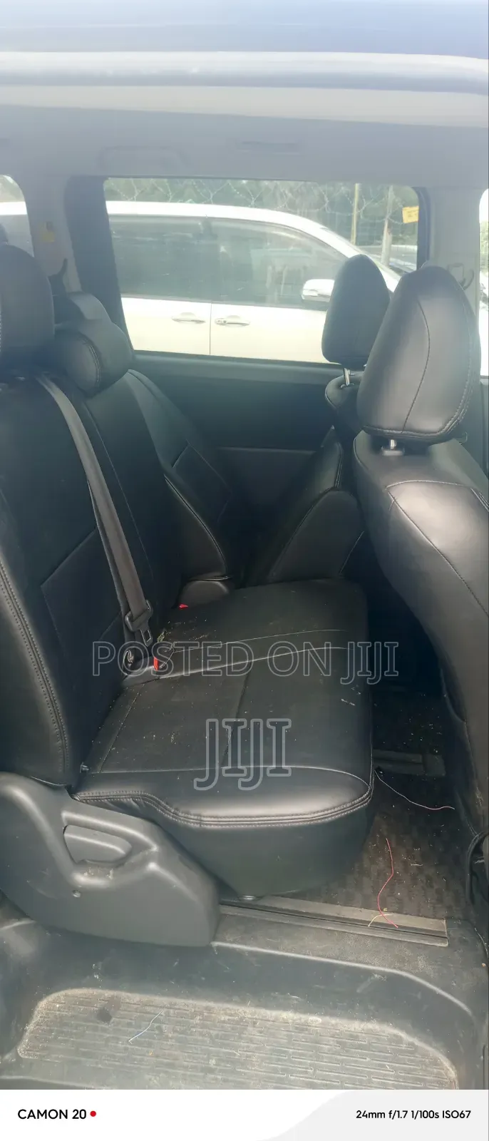 Toyota Voxy 2011 Black