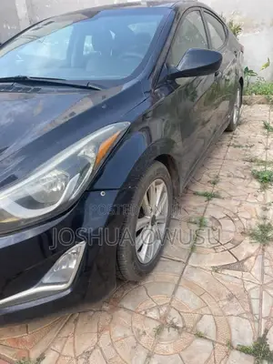 Hyundai Elantra SE Sedan FWD (1.8L 4cyl 6A) 2016 Black