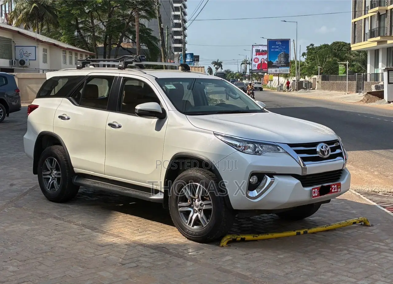 Toyota Fortuner 2020 White