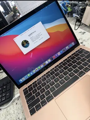 Laptop Apple MacBook Air 2019 16GB Intel Core