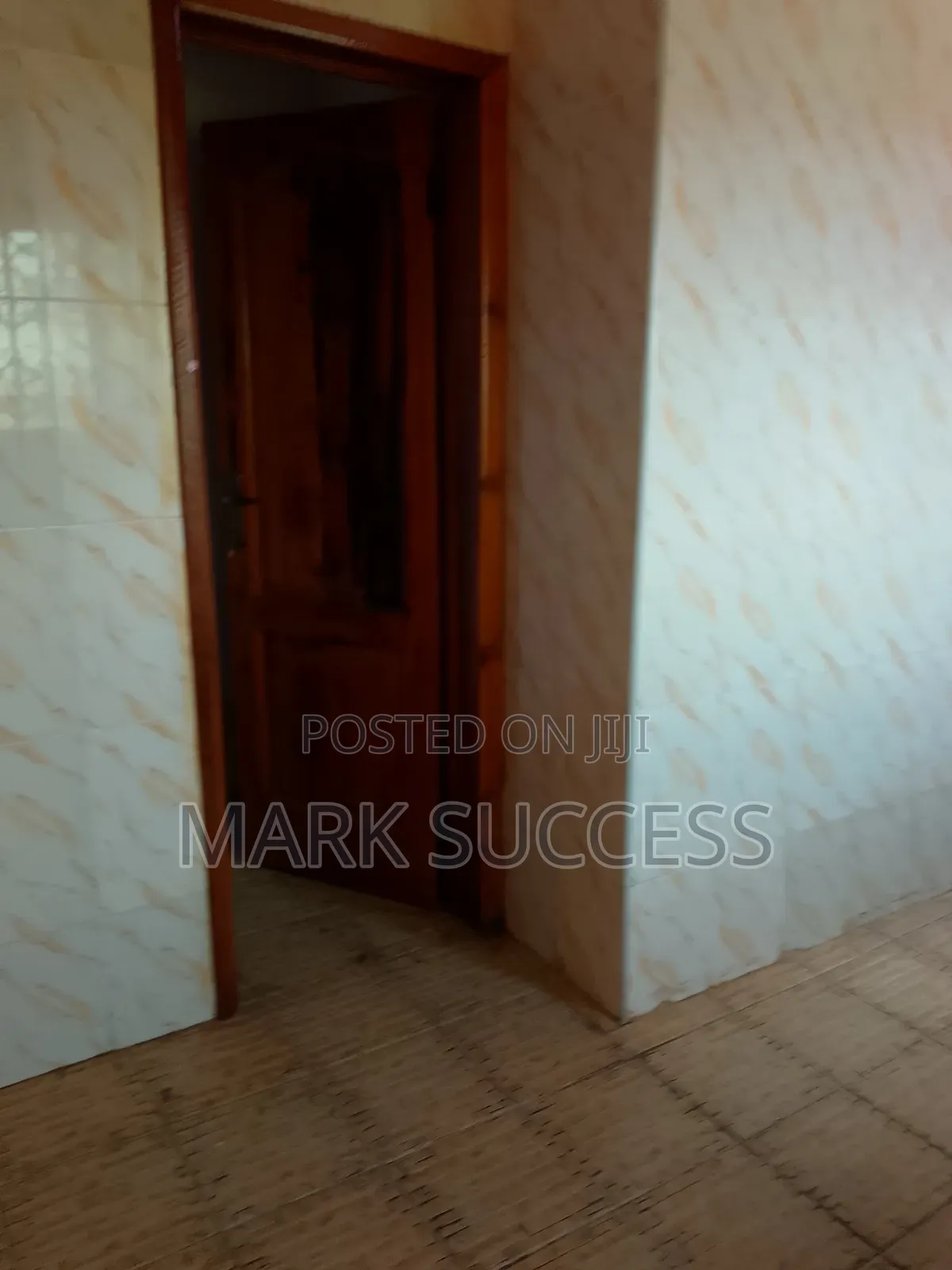 1bdrm Apartment in West Hills Mall Area for rent