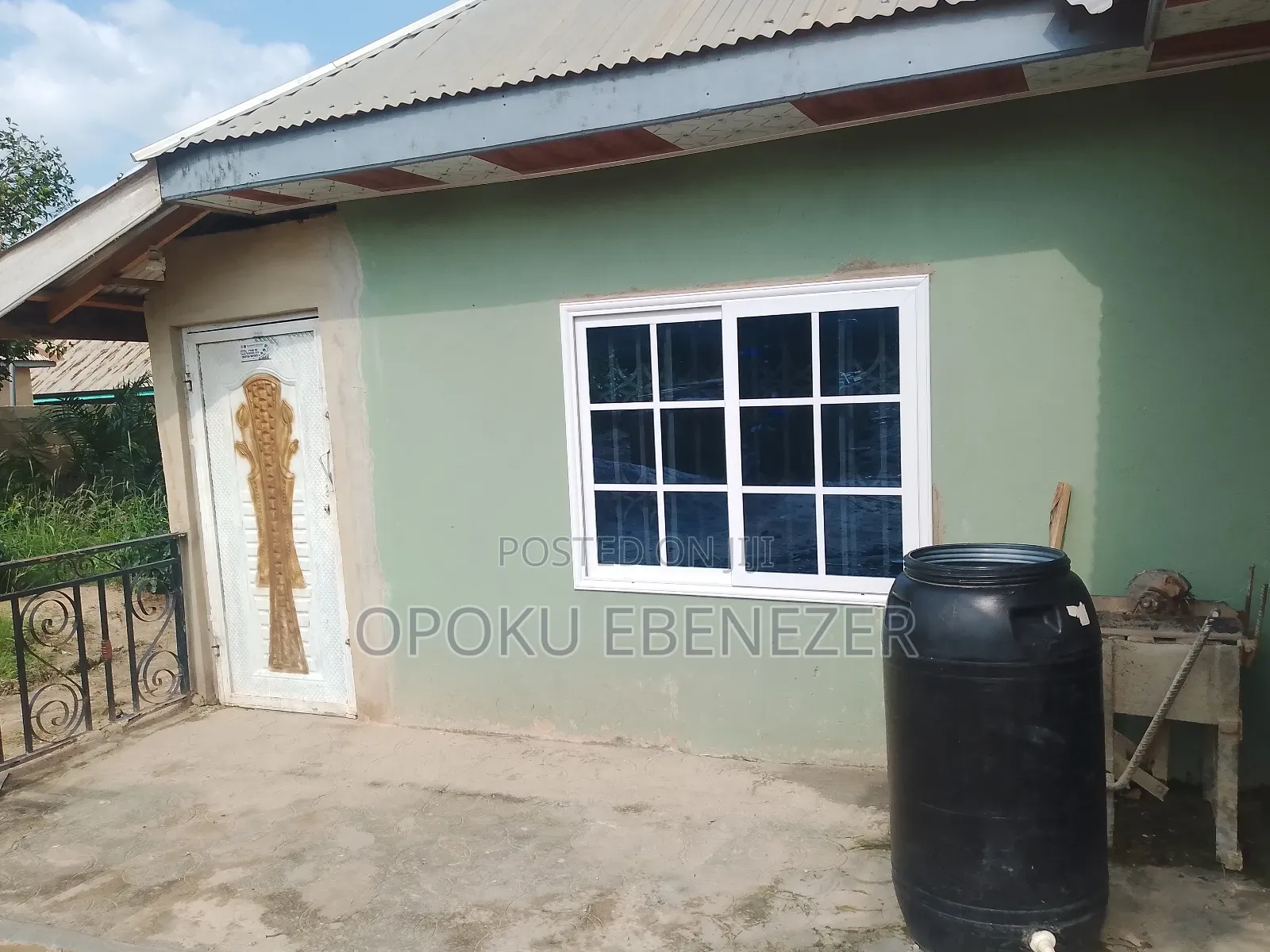 Mini Flat in Aputuogya Nkwanta, Bosomtwe for rent