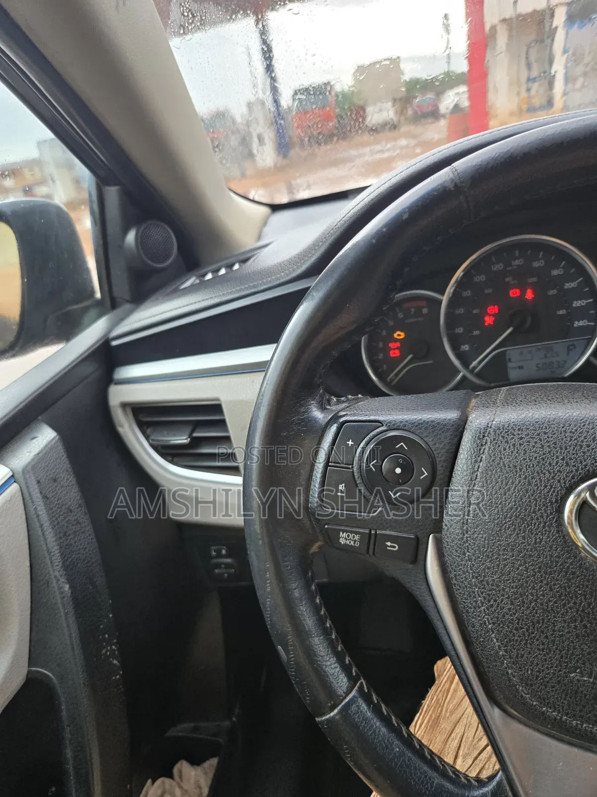 Toyota Corolla L 4dr Sedan (1.8L 4cyl 4A) 2014 Gray
