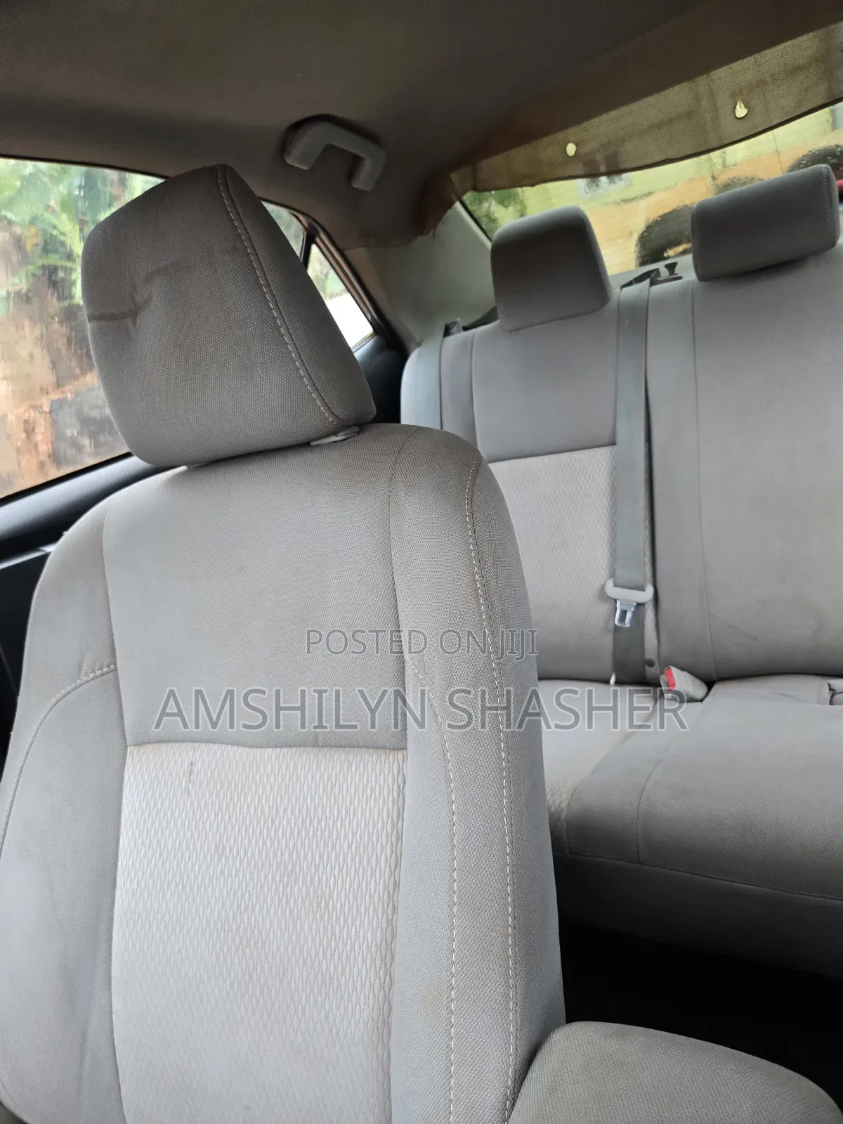 Toyota Corolla L 4dr Sedan (1.8L 4cyl 4A) 2014 Gray