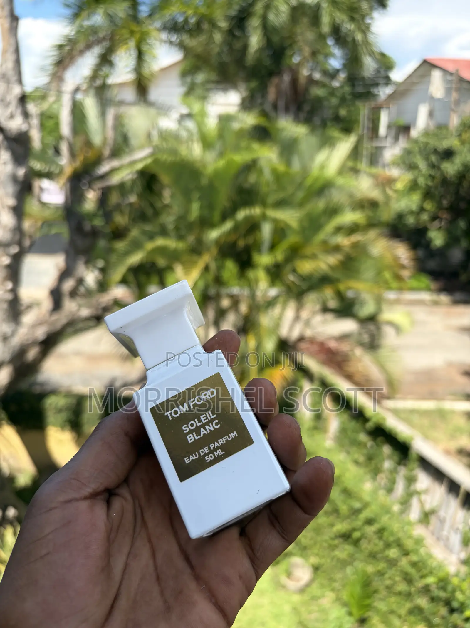 Boxed and Unboxed Perfumes