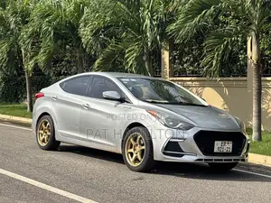 Hyundai Avante 2010 Silver