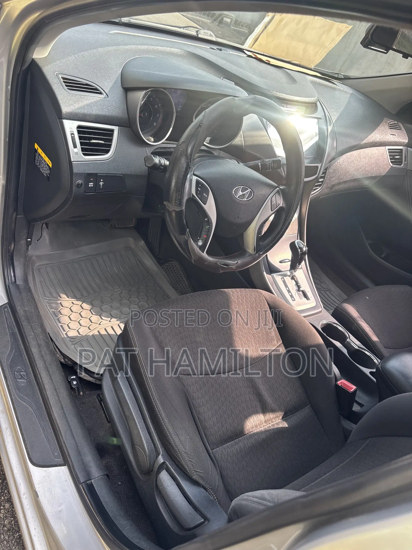 Hyundai Avante 2010 Silver