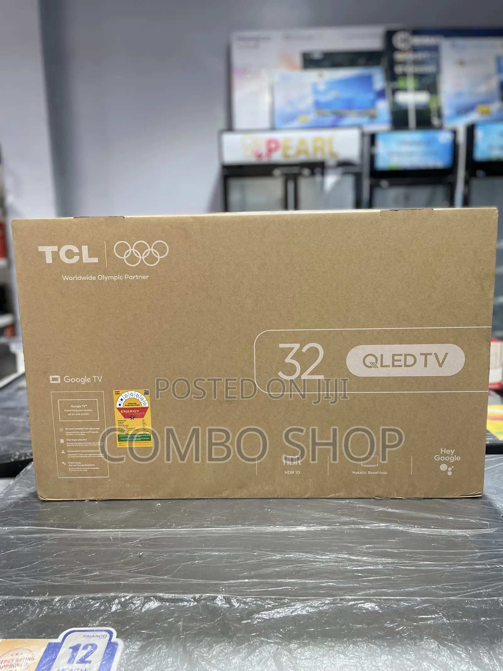 TCL 32” Smart Television