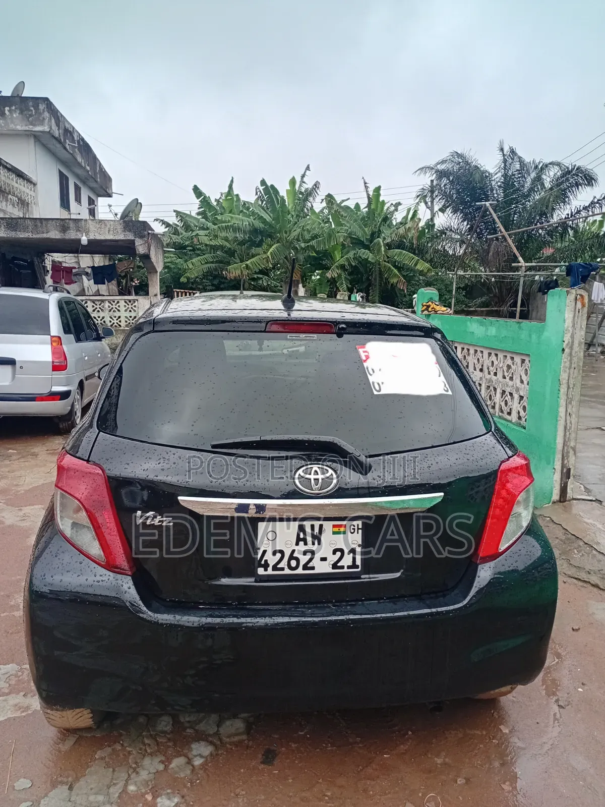 Toyota Vitz 2014 Black