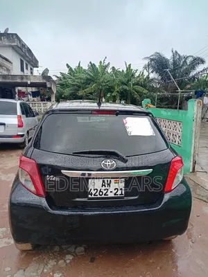 Toyota Vitz 2014 Black