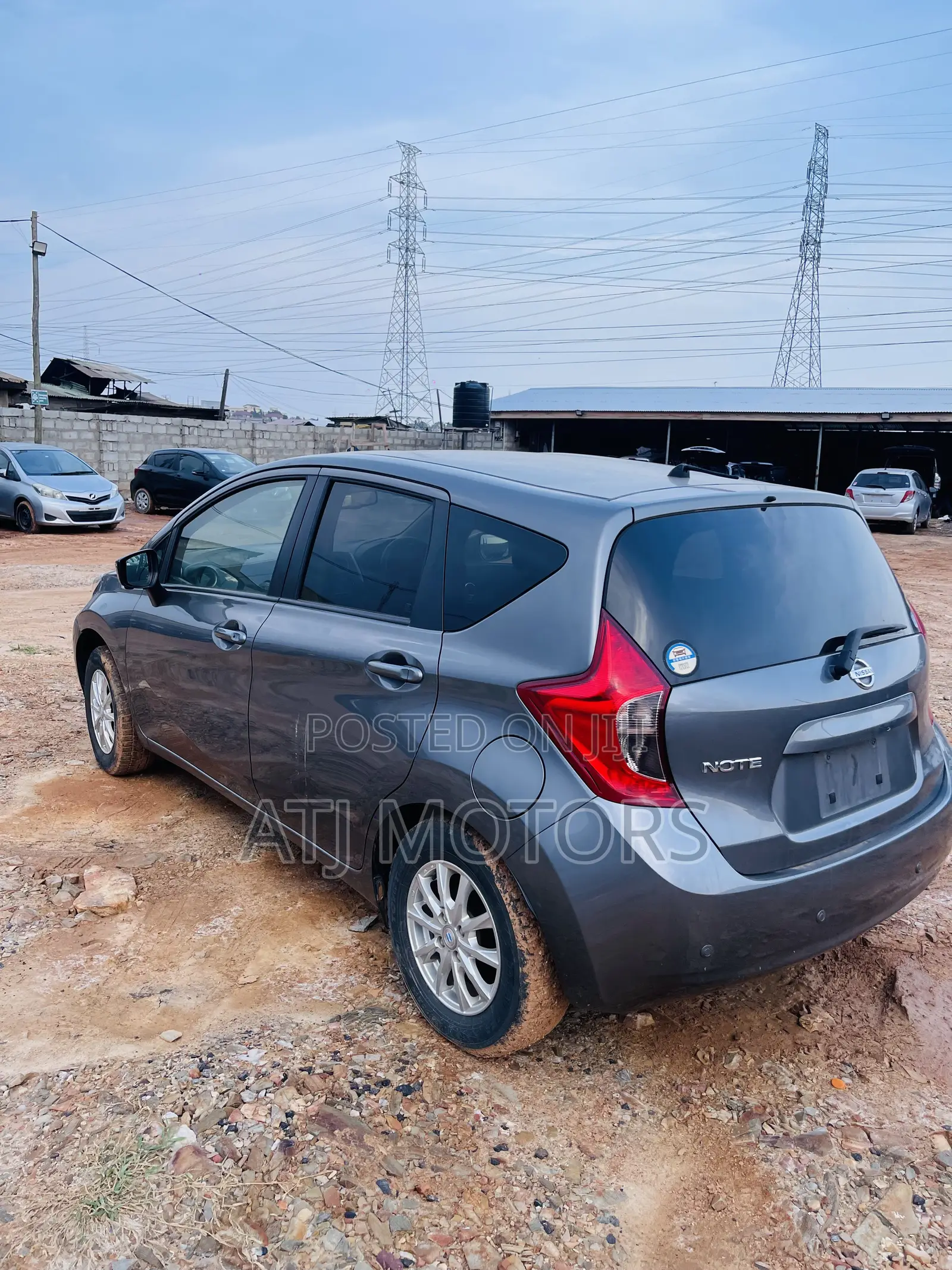 Honda Fit EX 4dr Hatchback (1.5L 4cyl CVT) 2015 Gray