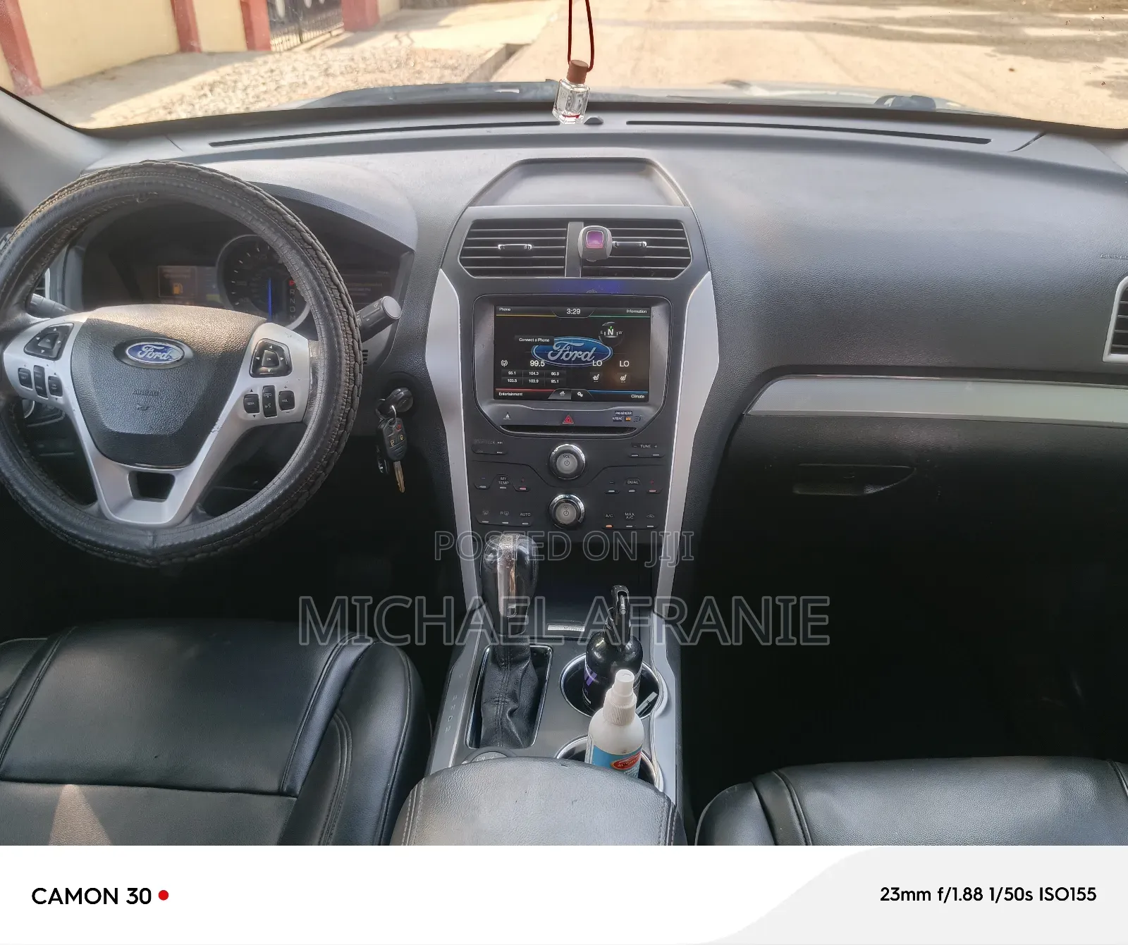 Ford Explorer XLT 4dr 4x4 (3.5L 6cyl 6A) 2013 White