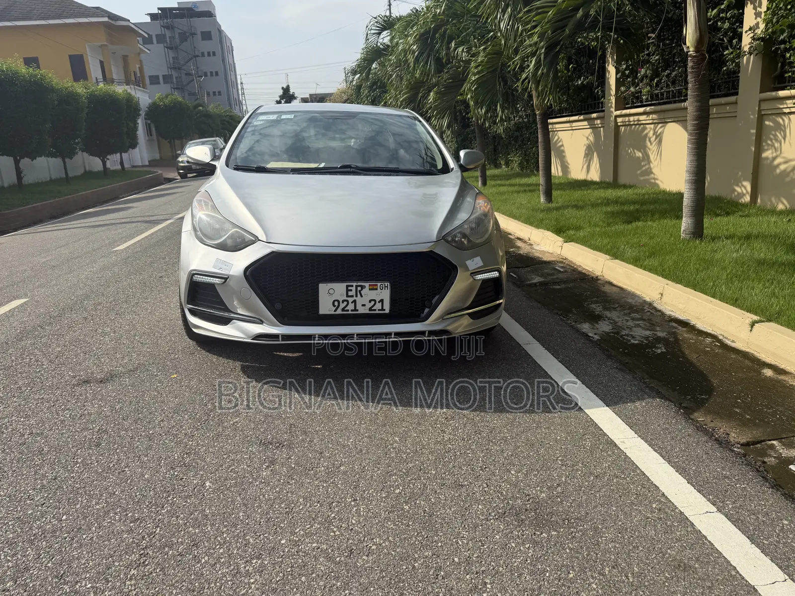 Hyundai Avante 2011 Silver