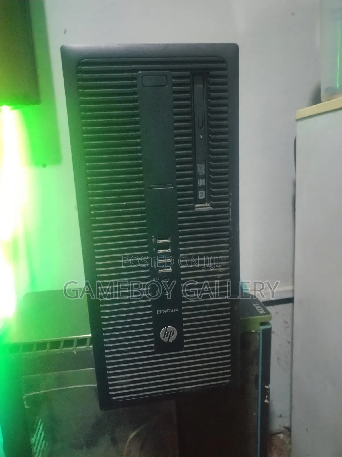 Desktop Computer HP 8GB Intel Core i7 HDD+SSD 750GB