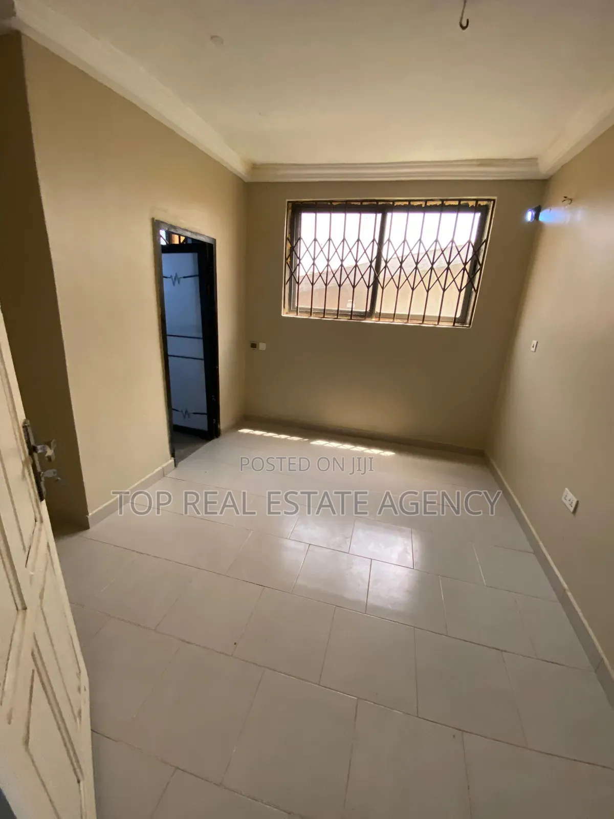 2bdrm Apartment in Pokuase for rent