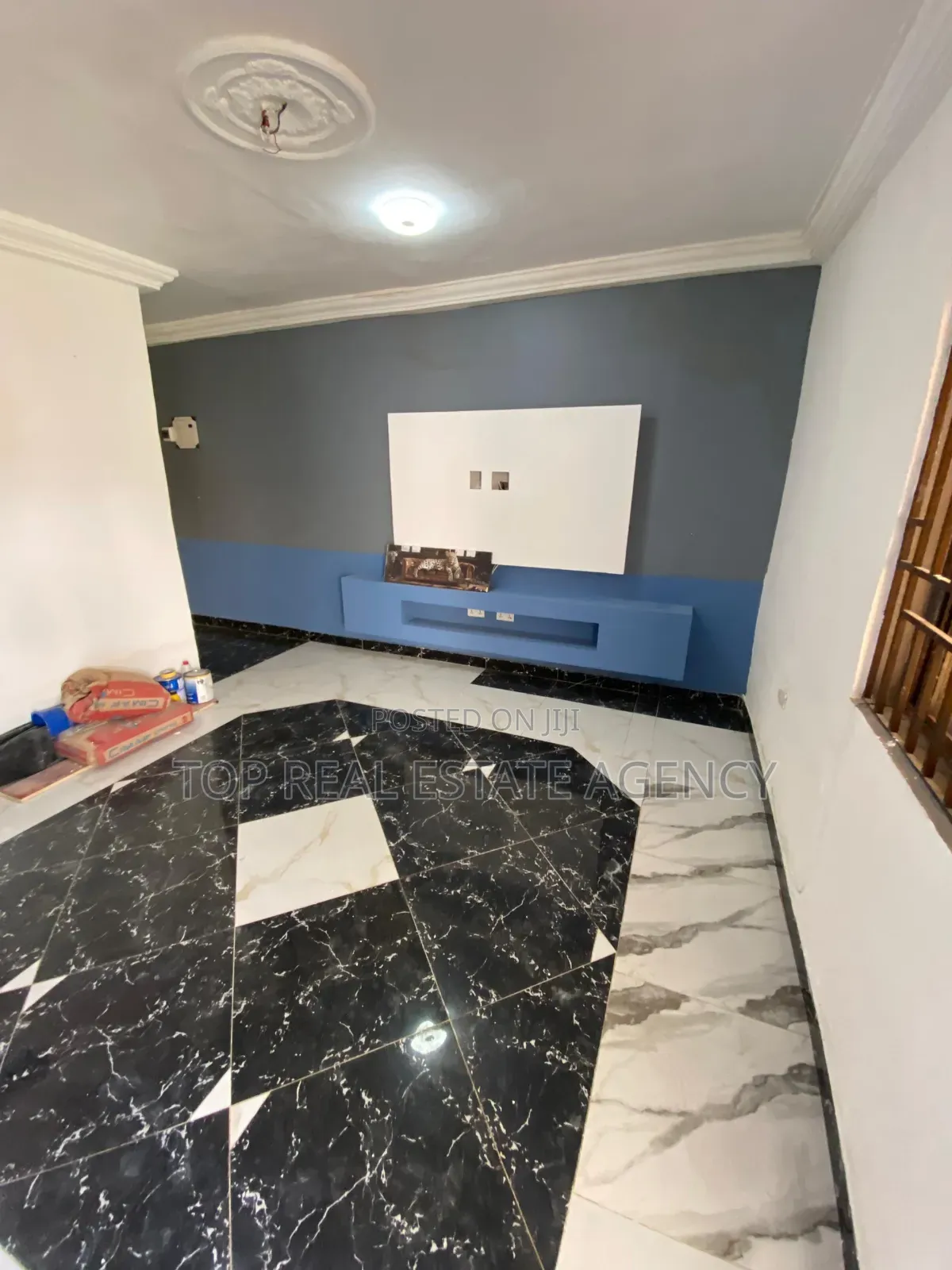 2bdrm Apartment in Pokuase for rent