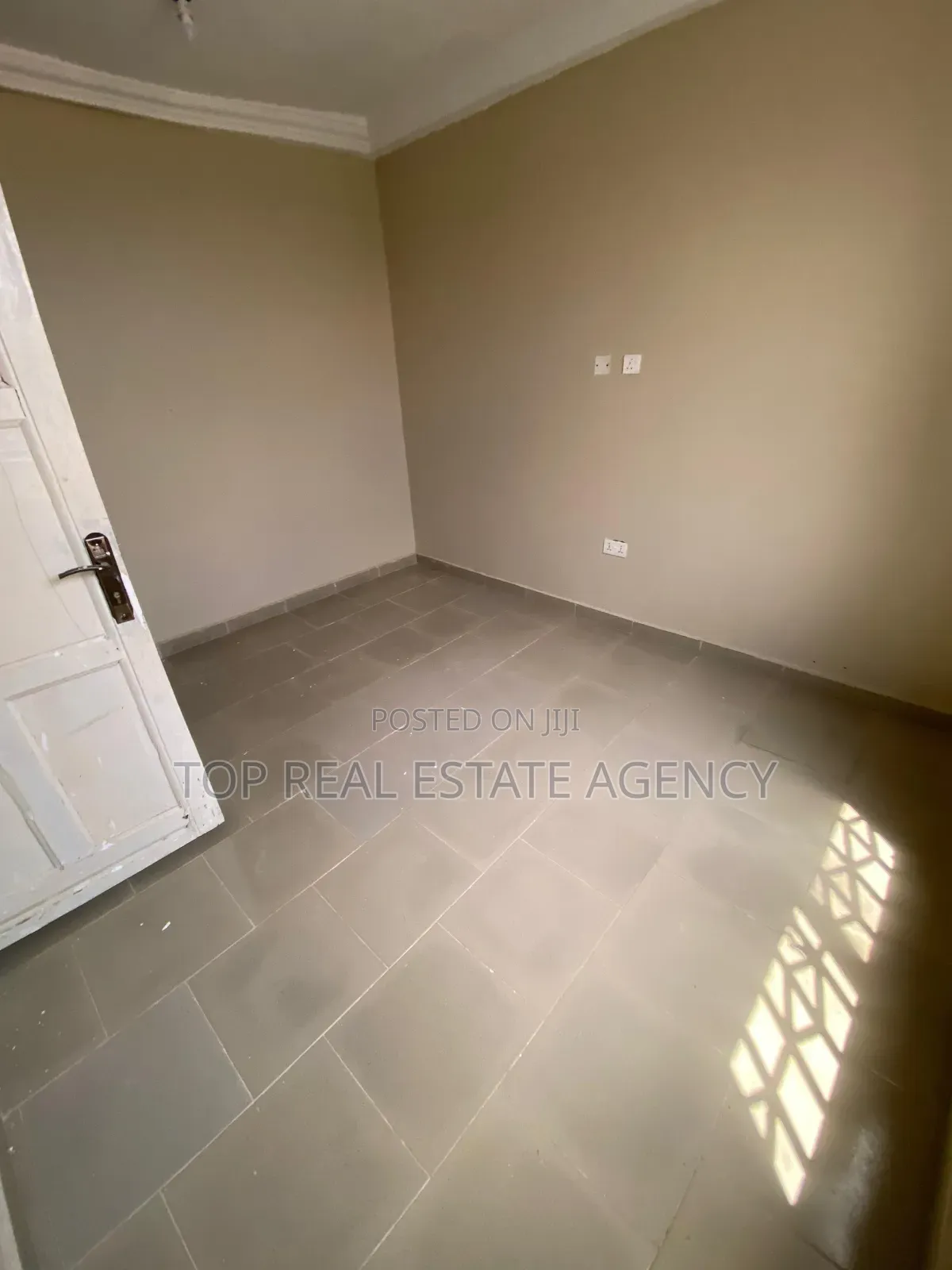 2bdrm Apartment in Pokuase for rent