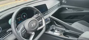 New Hyundai Elantra SEL Sport IVT 2025 White