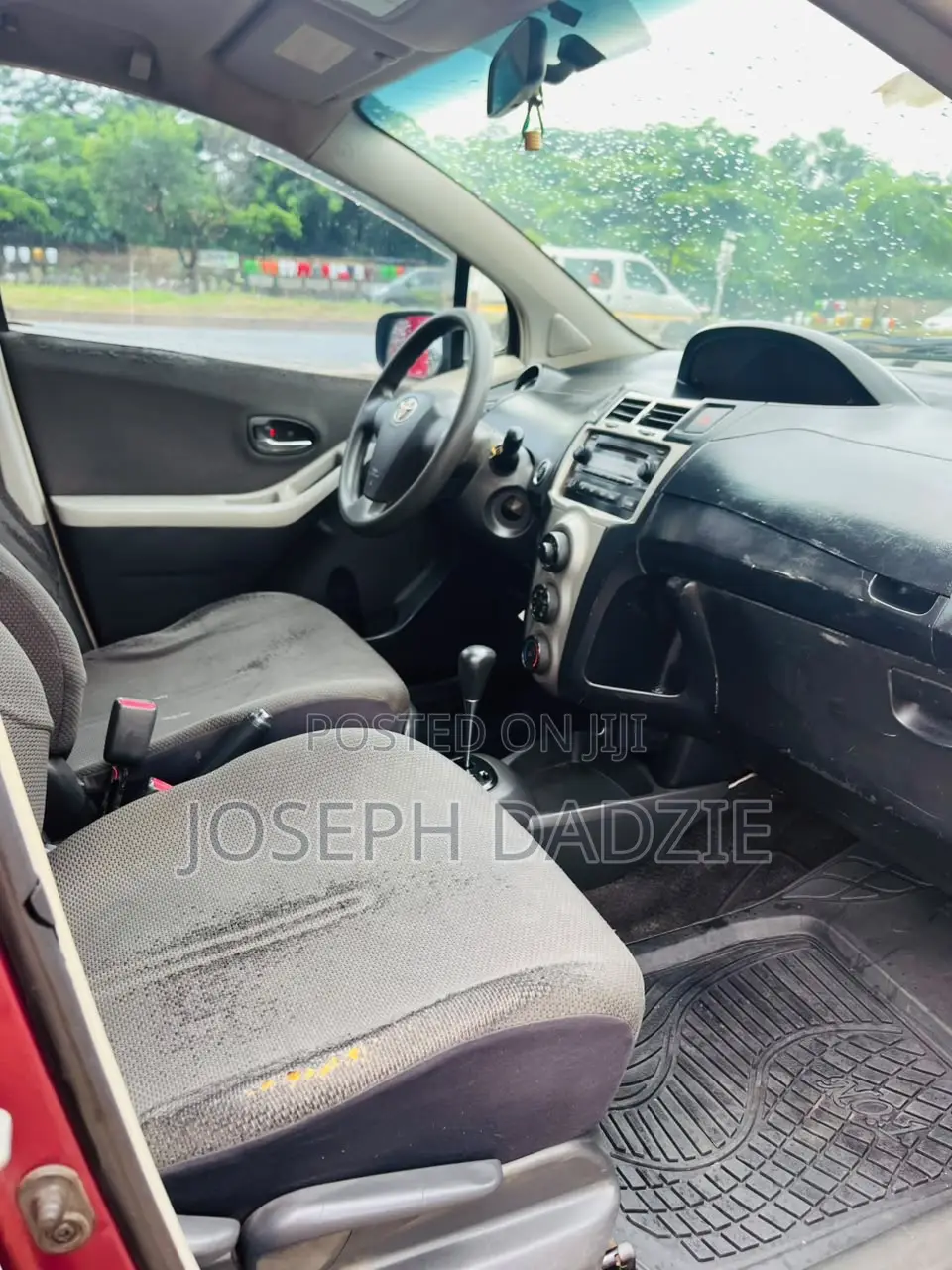 Toyota Vitz 1.5 FWD 3dr 2010 Brown