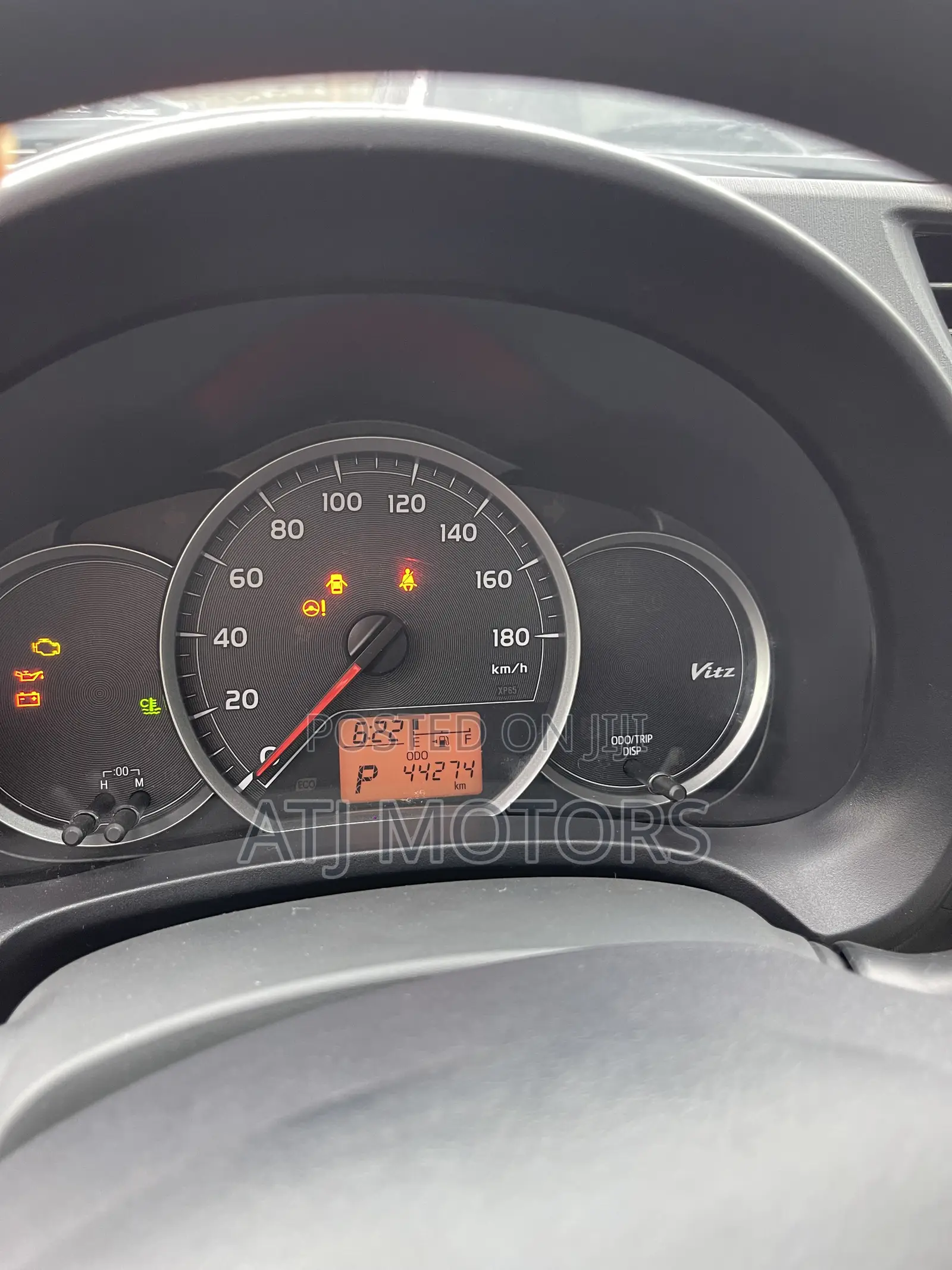 Toyota Vitz 1.3 AWD 5dr 2012 Blue