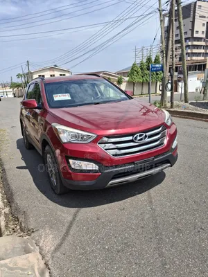 Hyundai Santa Fe 2014 Red