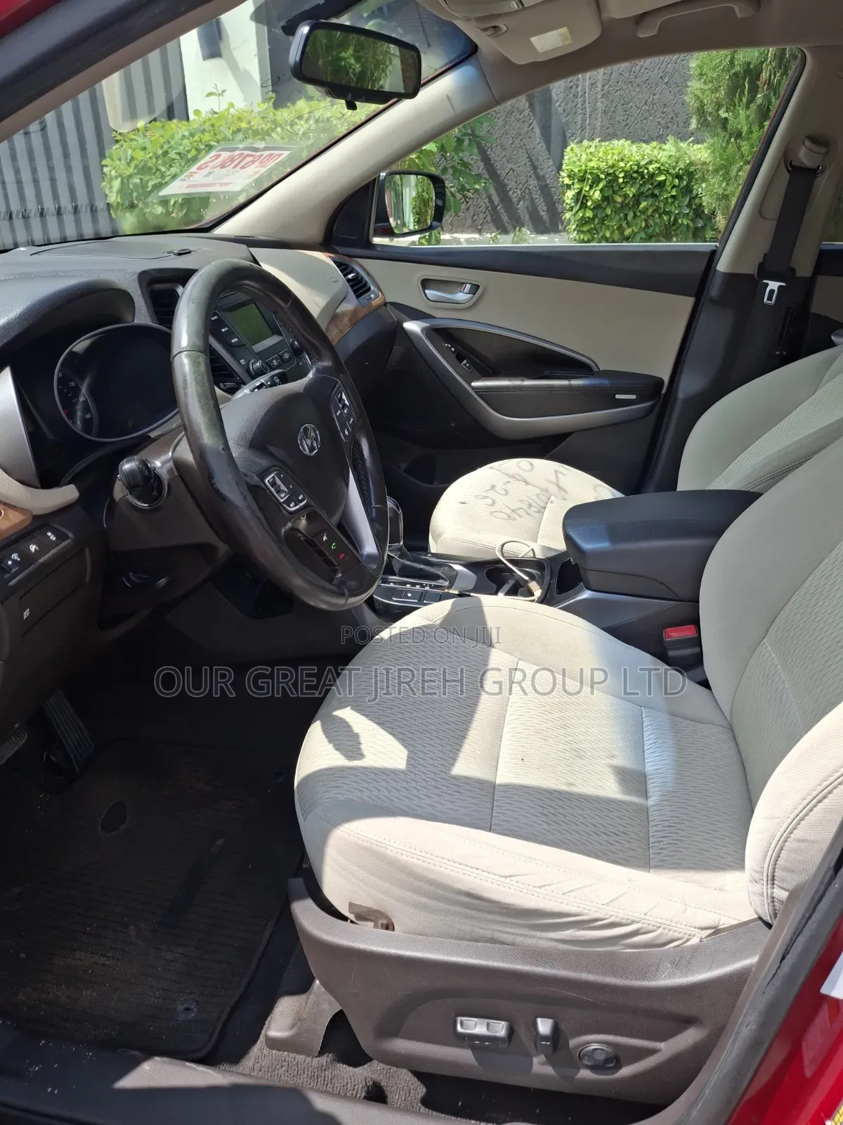 Hyundai Santa Fe 2014 Red