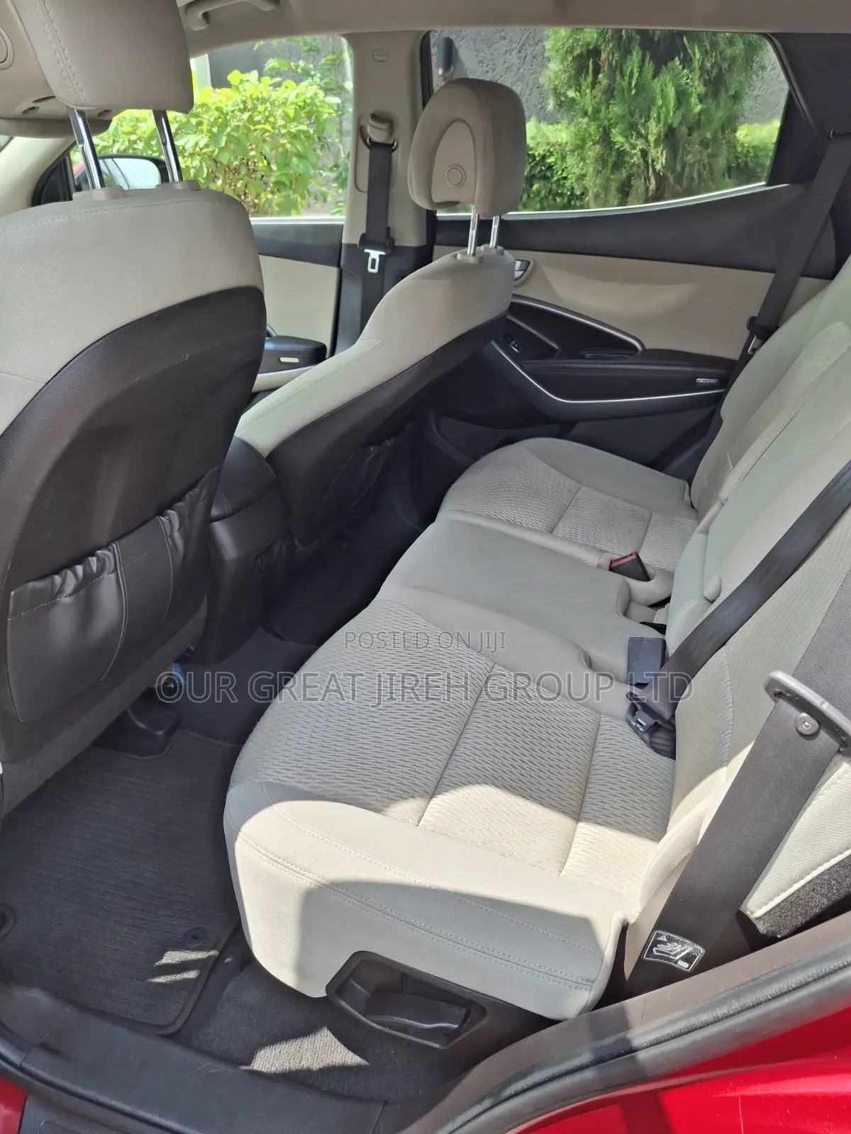 Hyundai Santa Fe 2014 Red