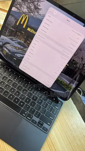 Apple iPad (2025) 256 GB Black