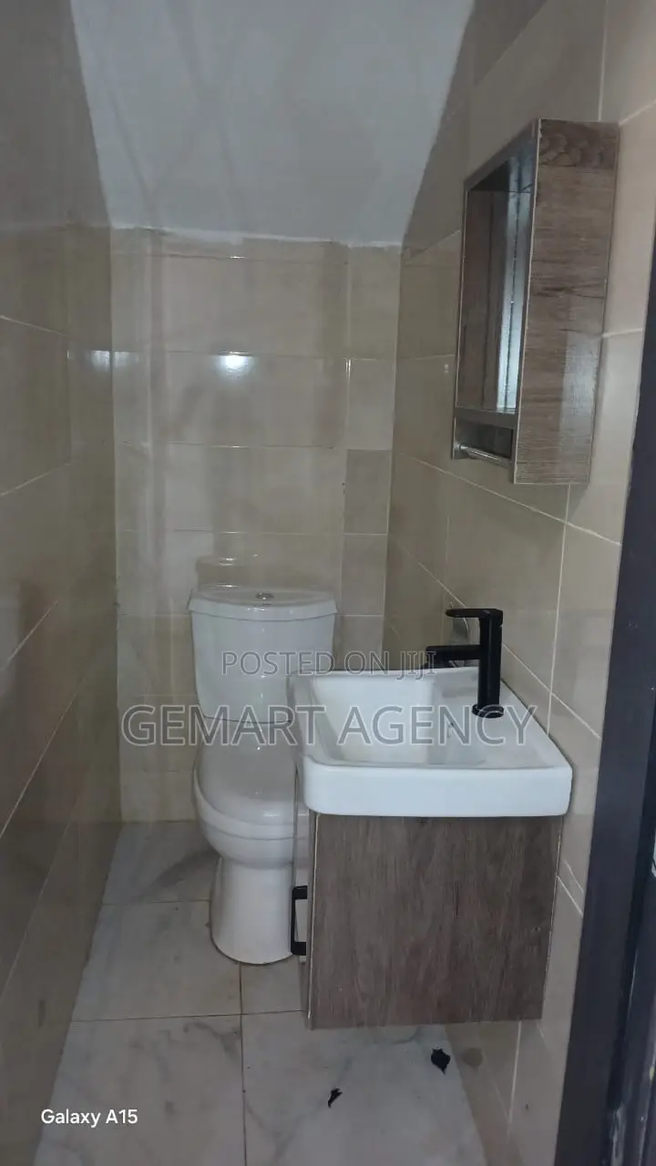 4bdrm Apartment in Aifa Burkina – Mr. for rent