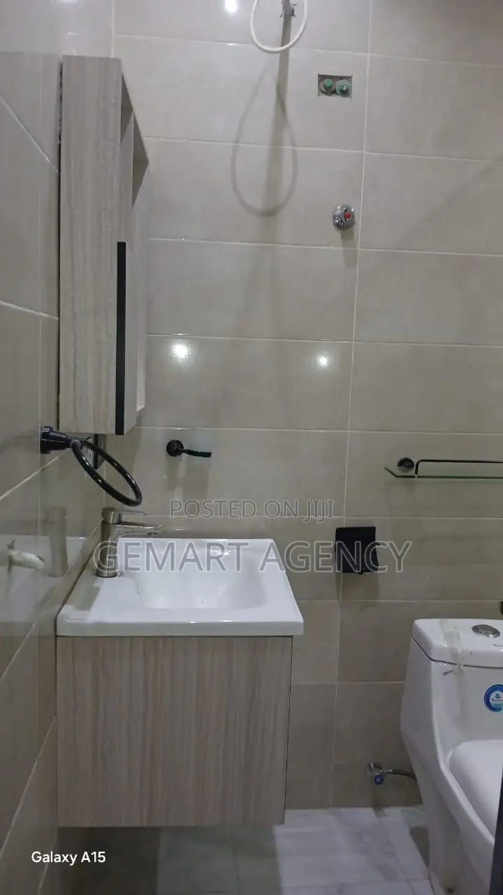 4bdrm Apartment in Aifa Burkina – Mr. for rent