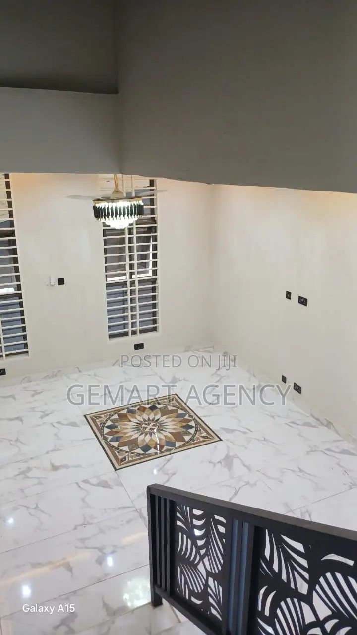 4bdrm Apartment in Aifa Burkina – Mr. for rent
