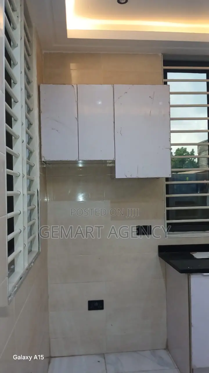 4bdrm Apartment in Aifa Burkina – Mr. for rent