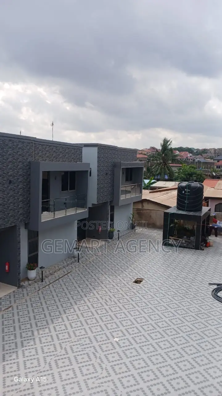 4bdrm Apartment in Aifa Burkina – Mr. for rent
