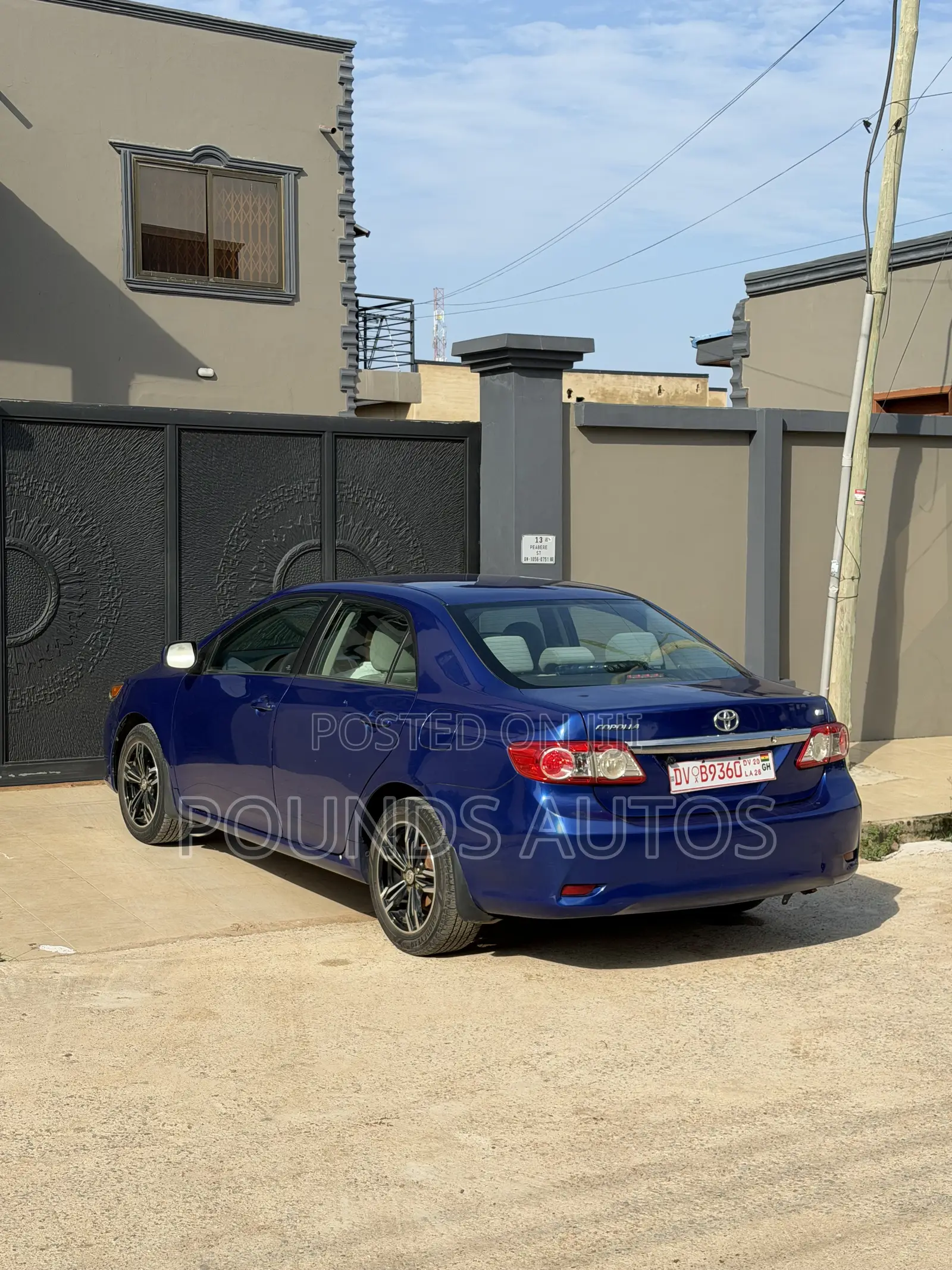 Toyota Corolla LE 4dr Sedan (1.8L 4cyl 4A) 2013 Blue