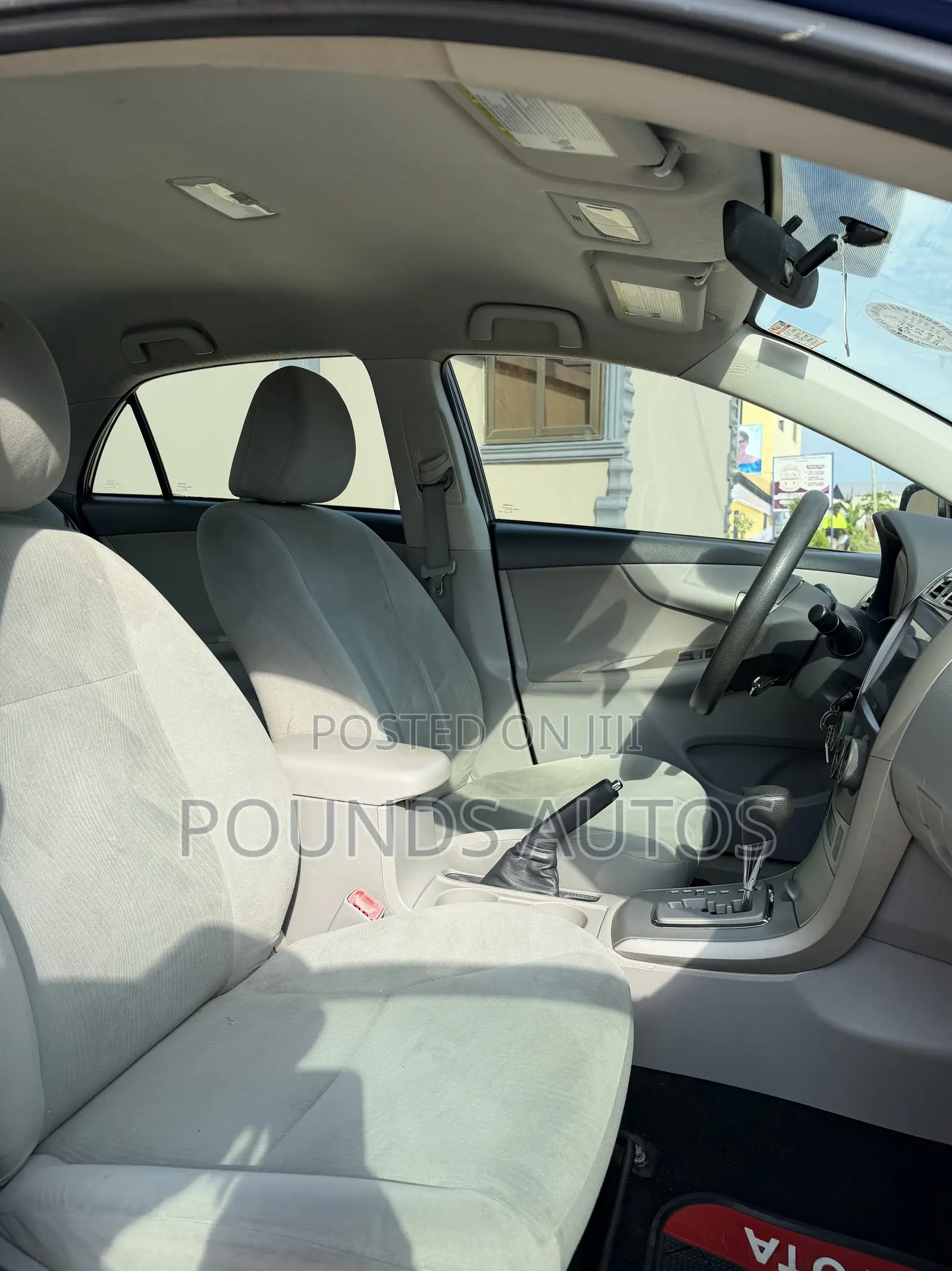 Toyota Corolla LE 4dr Sedan (1.8L 4cyl 4A) 2013 Blue