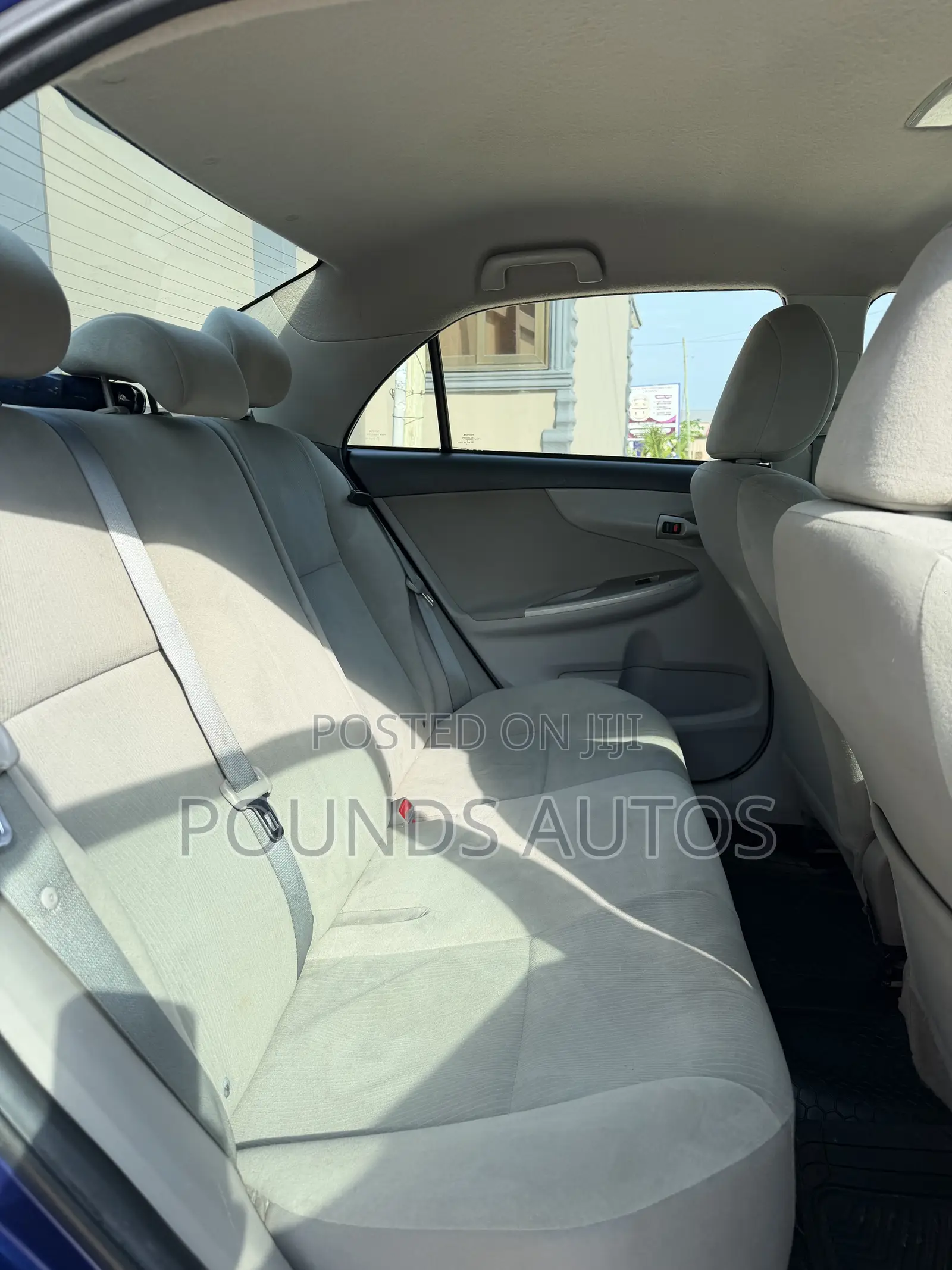 Toyota Corolla LE 4dr Sedan (1.8L 4cyl 4A) 2013 Blue