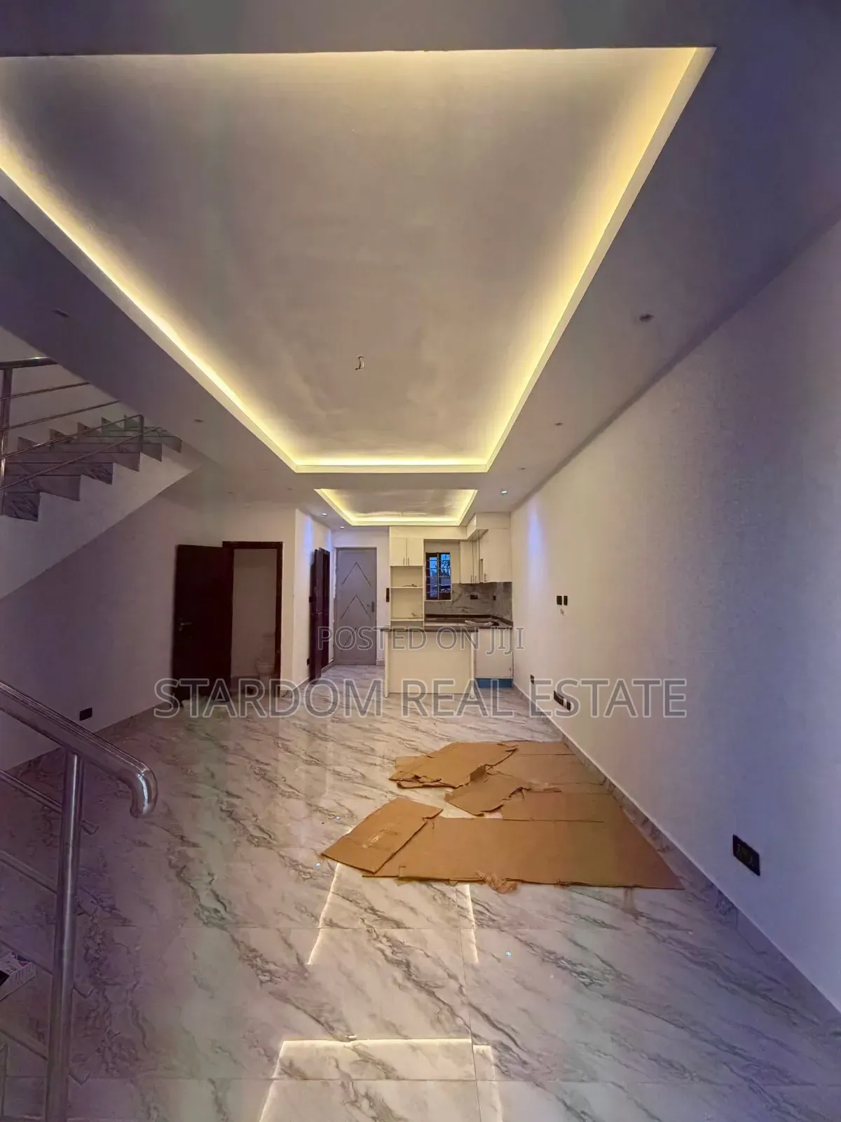 2bdrm Townhouse/Terrace in Ashaley Botwe, School Junction for sale