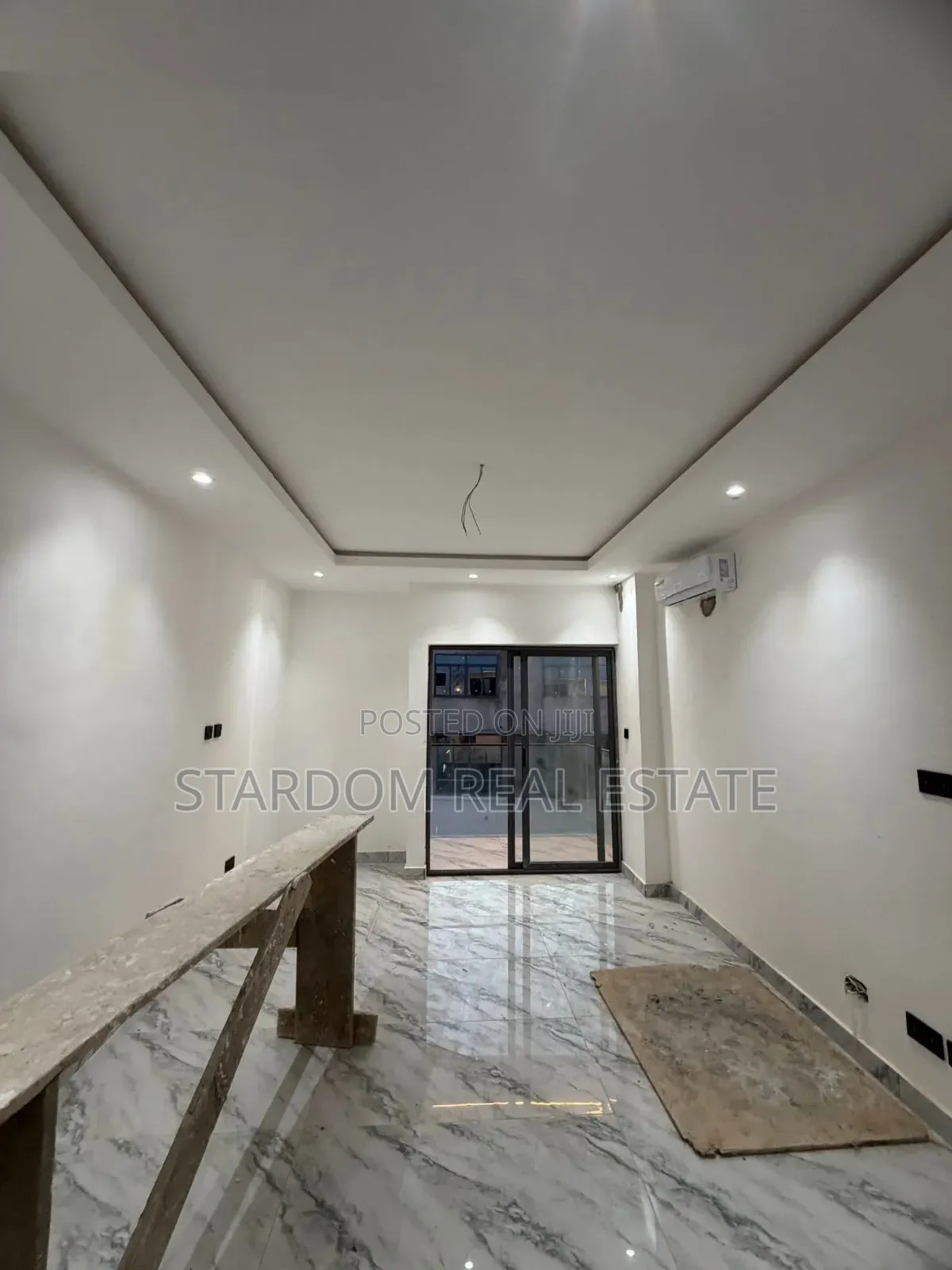 2bdrm Townhouse/Terrace in Ashaley Botwe, School Junction for sale