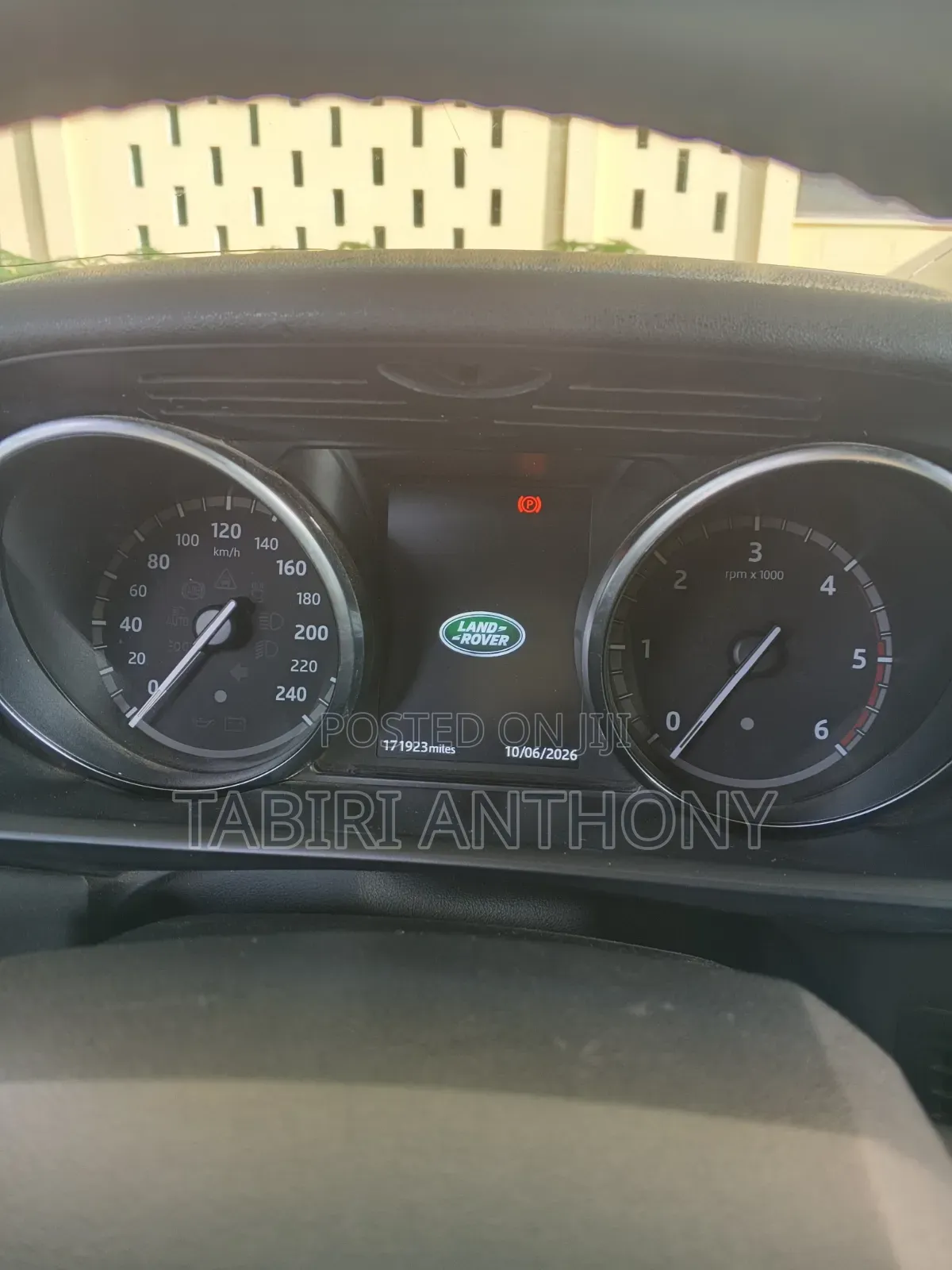 Land Rover Discovery 2018 Gray